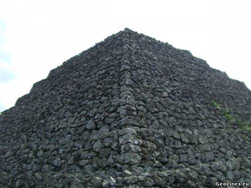 Mauritius Island pyramids